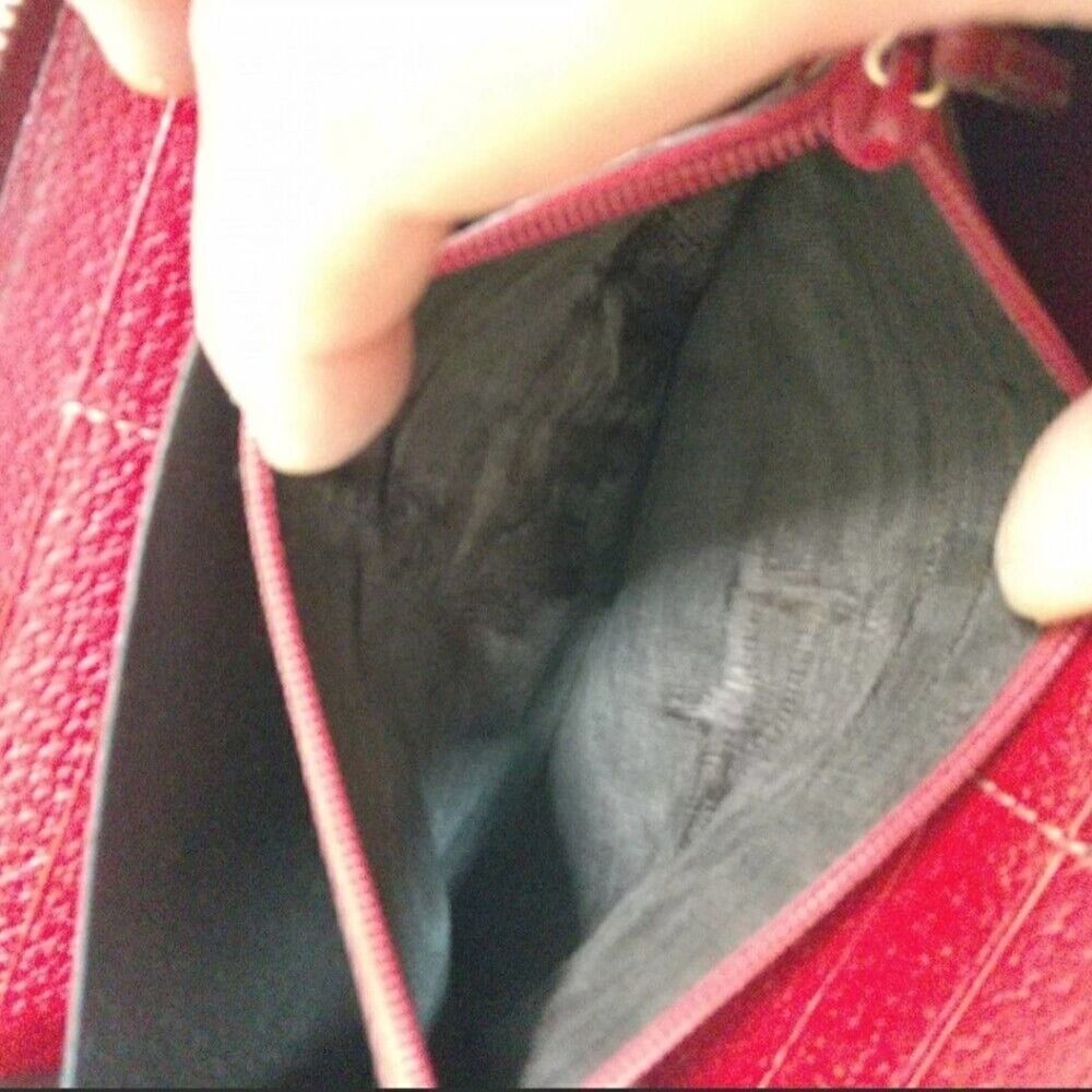 Gucci Zip Around Monogram Wallet - Picture 6 of 8
